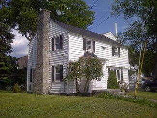 436 Knox St, Rumford, ME 04276