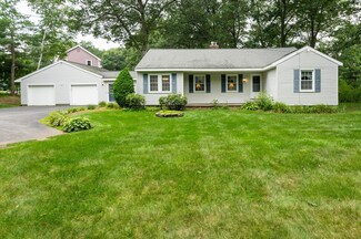 5 Grace Dr, Nashua, NH 03062