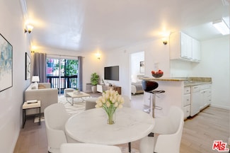 525 S Ardmore Ave Unit 121, Los Angeles, CA 90020