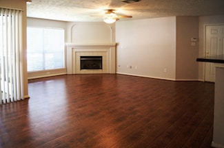 8051 Bay Branch Dr Unit 412, the Woodlands, TX 77382