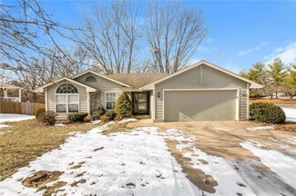 1705 NE 20th St, Blue Springs, MO 64029