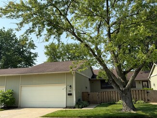 2665 Sumac St, Woodridge, IL 60517
