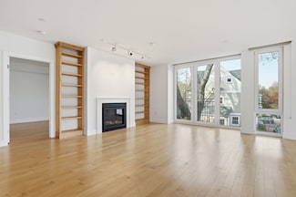 7 Beech St Unit 211, Cambridge, MA 02140