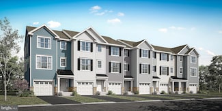 2 Little Pond Dr, Laurel Springs, NJ 08021