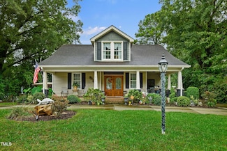 416 Raleigh St, Fuquay Varina, NC 27526