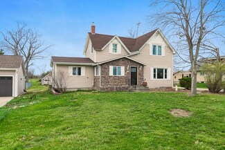 2423 1st Ave, Perry, IA 50220