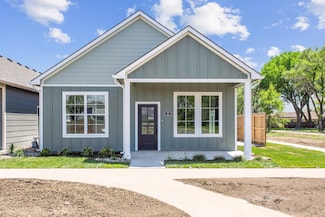 417 E Lexington Ln, Andover, KS 67002
