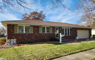 412 S Harlan St, Knoxville, IA 50138