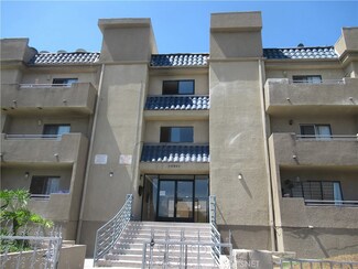 10901 Laurel Canyon Blvd Unit 312, San Fernando, CA 91340