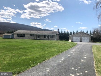 12076 Old Pen Mar Rd, Waynesboro, PA 17268