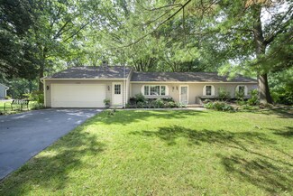 7690 Cahoon Dr SE, Grand Rapids, MI 49546