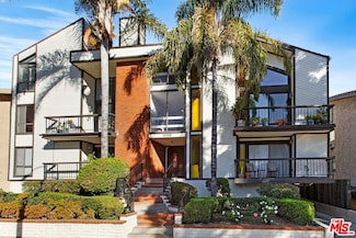 14159 Riverside Dr Unit 202, Sherman Oaks, CA 91423