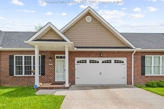 400 Conner Dr Unit 206, Charleston, WV 25302