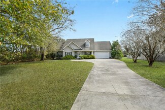 168 Water Crest Dr, Brunswick, GA 31523