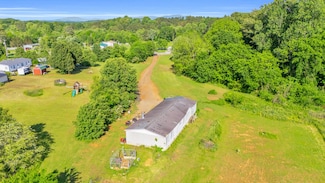 3250 Rolling Meadows Rd NW, Dalton, GA 30721