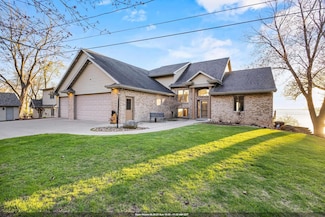 N5625 Rockland Beach Rd, Hilbert, WI 54129