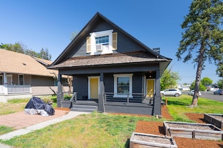 1402 W Knox Ave, Spokane, WA 99205