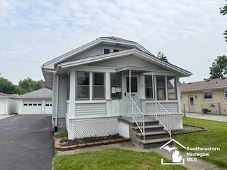 211 Huber Dr, Monroe, MI 48162