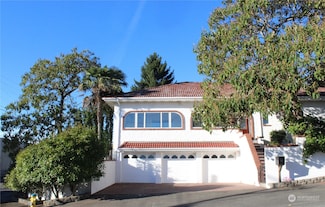 900 N Montgomery Ave, Bremerton, WA 98312