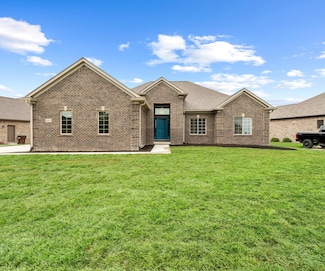 8441 Cobblestone Dr, Newport, MI 48166