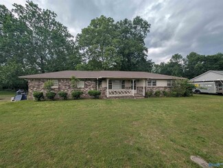 21 Arad Thompson Rd NE, Arab, AL 35016