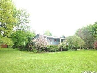 5198 E Williamson Rd, Marion, NY 14505