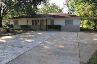 1601 Ball Cut Off Rd, Pineville, LA 71360