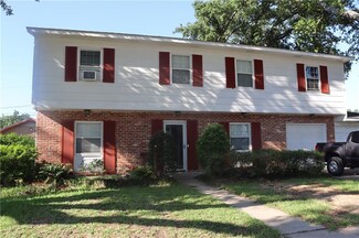 500 Rienzi Dr, La Place, LA 70068