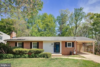 6921 Ashbury Dr, Springfield, VA 22152