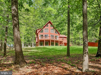 1131 Massanutten Mountain Dr, Front Royal, VA 22630