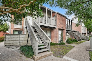 2829 Timmons Ln Unit 176, Houston, TX 77027