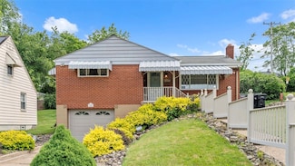 900 Grand Ave Unit 902, Aliquippa, PA 15001