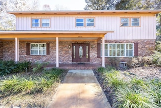 2219 NW 23rd Terrace, Gainesville, FL 32605