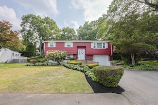89 Fernandez Cir, Randolph, MA 02368