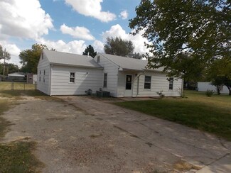 216 N Elder St, Wichita, KS 67212