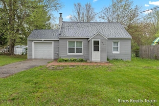 6429 Rosedale Rd, Lansing, MI 48911