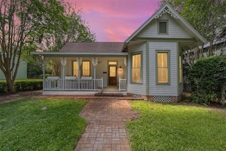 828 SE 3rd St, Ocala, FL 34471