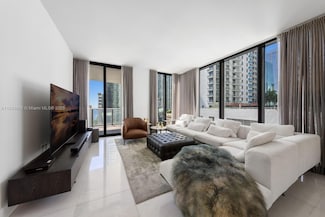 1010 Brickell Ave Unit 1405, Miami, FL 33131