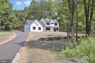 207 Orchard Rd, Fleetwood, PA 19522