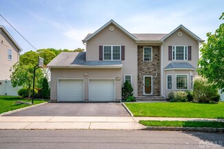 160 Mckinley Ave, Woodbridge Township, NJ 07067