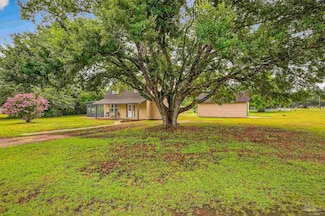 6152 Leon Ln, Milton, FL 32571