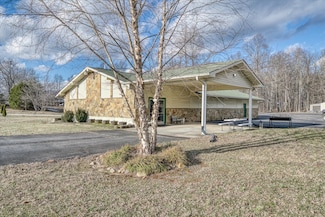 2365 Crossville Hwy, Sparta, TN 38583