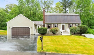 18 Shadwell Rd, Nashua, NH 03062