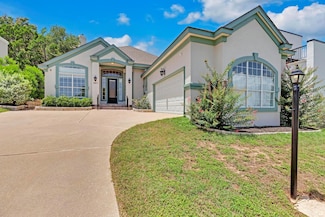 207 Golf Crest Ln, Lakeway, TX 78734