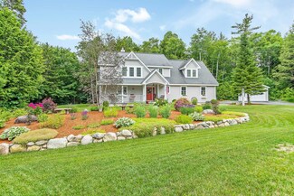 30 Mount Vista Rd, Shelburne, NH 03581
