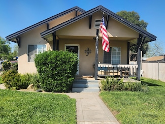 447 S Bridge St, Visalia, CA 93277