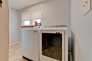 7 Penny Ln, Waterville, ME 04901