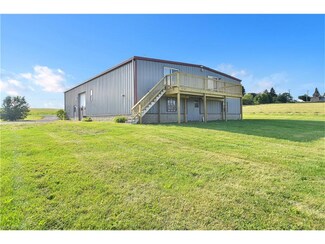 7454 State Route 9, Hanoverton, OH 44423