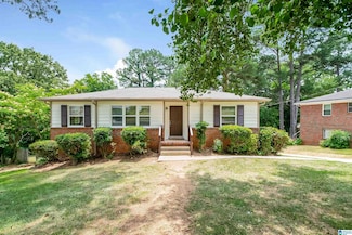 557 Zinnia Ln, Birmingham, AL 35215