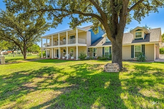 5425 Beverly Dr, San Angelo, TX 76904